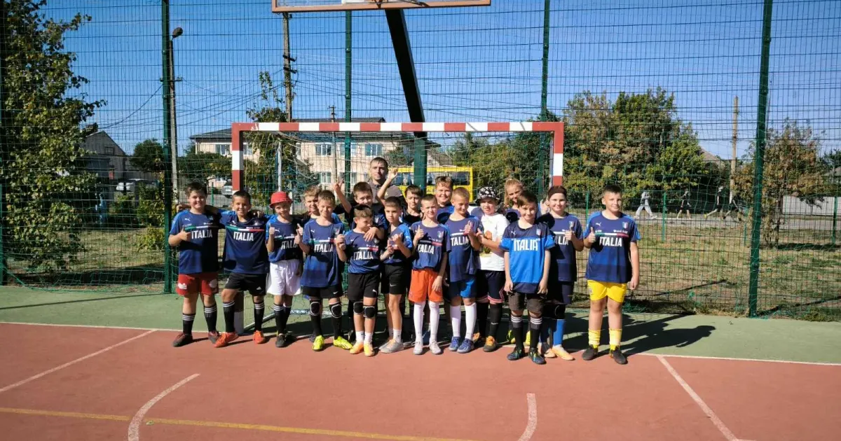 Фото: Ізюмська міська рада / Izium City Counc Тривають матчі відкритого чемпіонату серед дитячих команд Ізюмщини на порталі Gromada Group